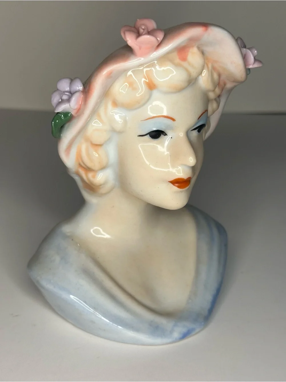 Vintage MCM Porcelain Glamour Girl Head Vase Pink Floral Hat Blue Dress 1950 NEW